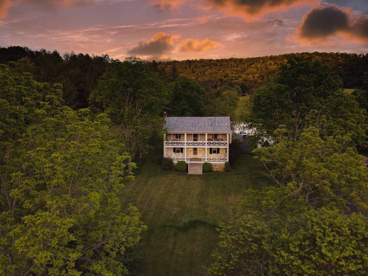 Escape to the country side and enjoy beautiful sunsets and nature at the Farm at Jump View.  Our historic farmhouse offers a respite from modern life, but high speed internet is available if you desire it!